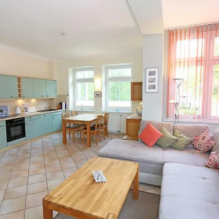Stortebeker Ferienwohnung 04 & 06 아파트 *
