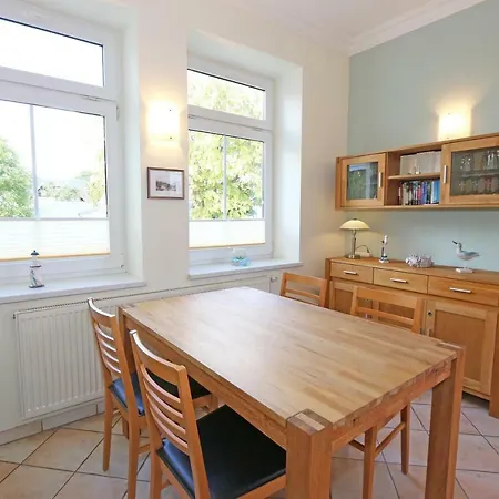 Stortebeker Ferienwohnung 04 & 06 아파트